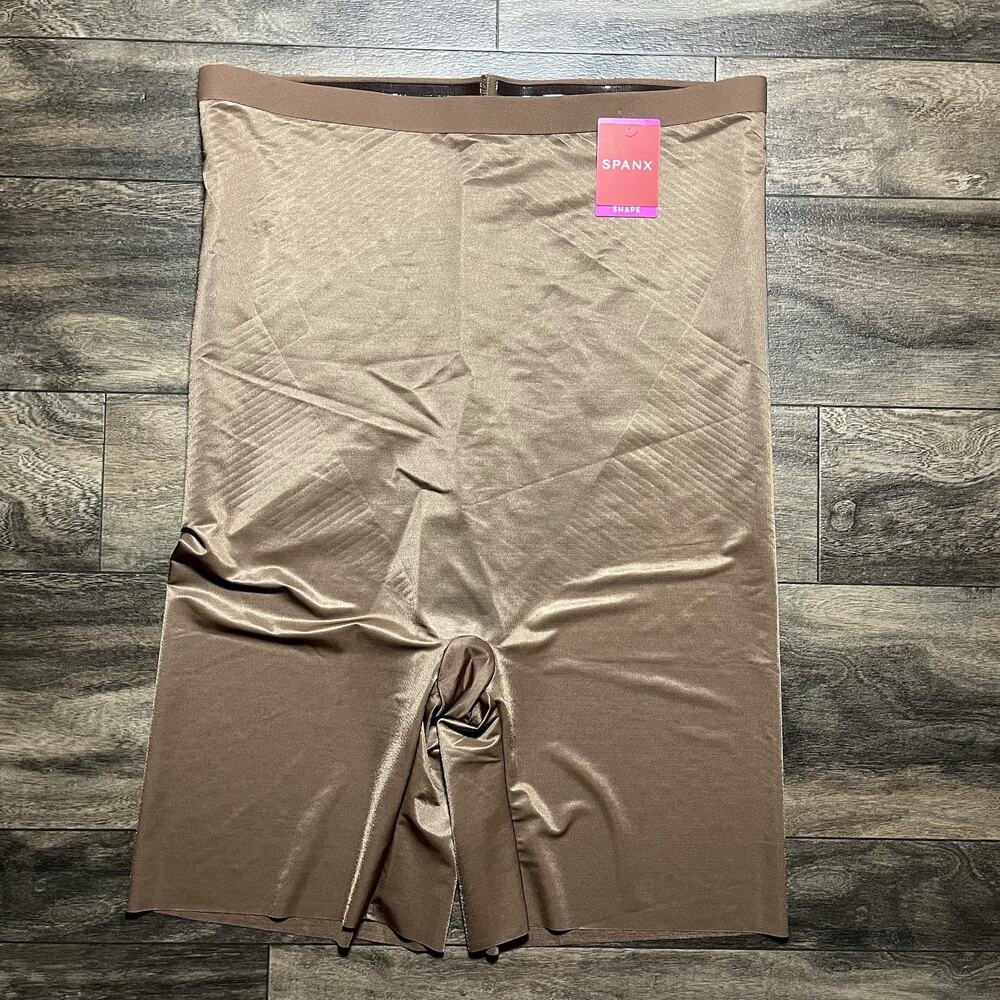 SPANX SHAPE Women's 3X ThinStincts 2.0 High Waist Mid-Thigh Short NWT 10233R